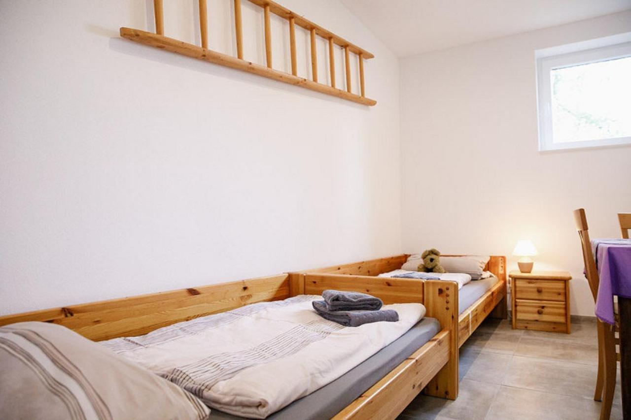 Reit- Und Bauernhof Klaucke Apartment Trebel Exterior foto