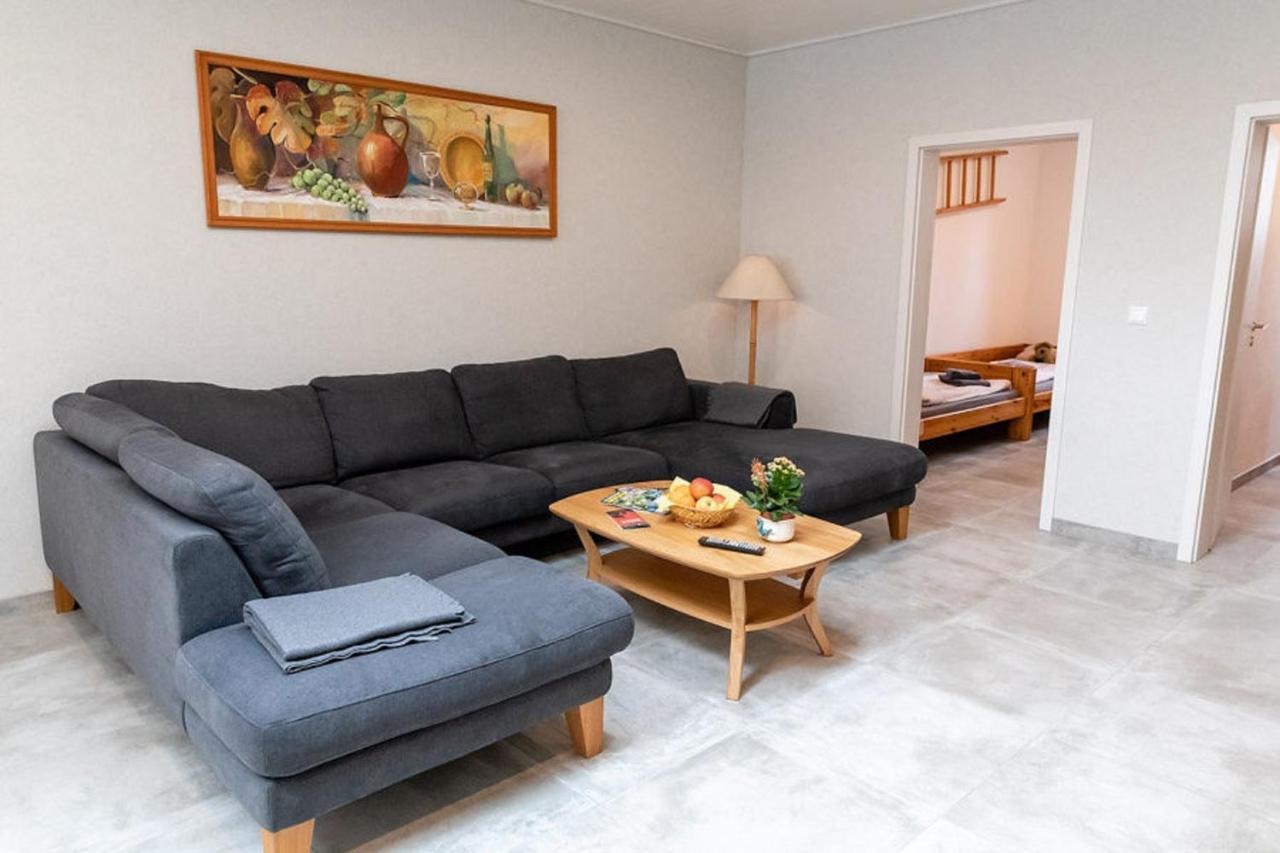 Reit- Und Bauernhof Klaucke Apartment Trebel Exterior foto